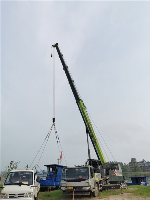 寿光市桥梁建设吊装案例